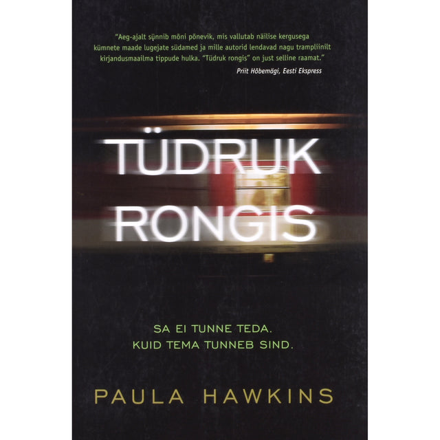 Tüdruk rongis