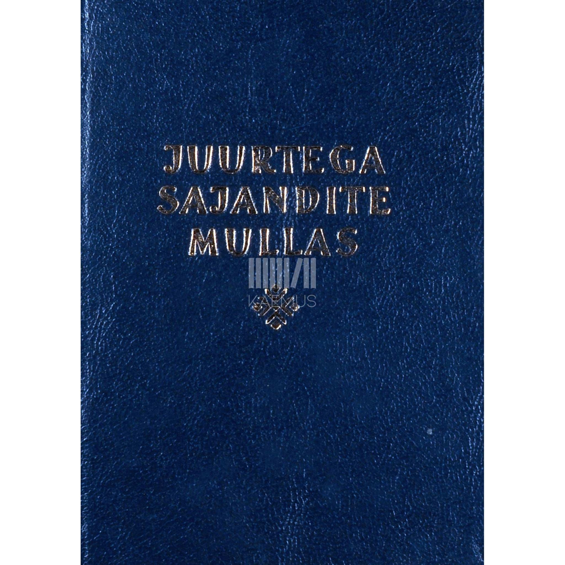 ... - Juurtega sajandite mullas