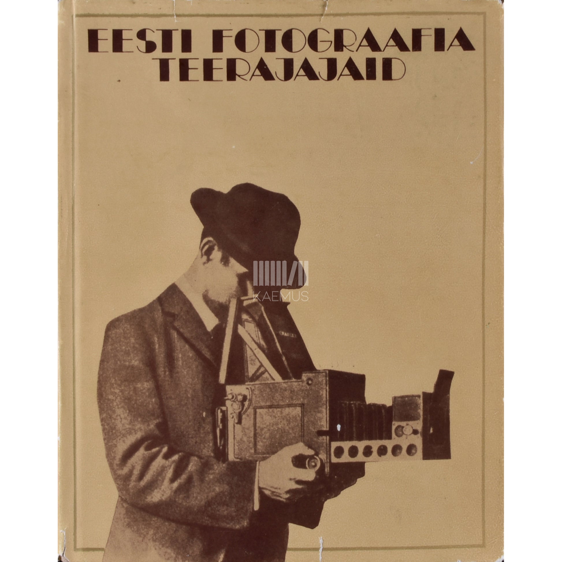 Kaljula Teder. Eesti fotograafia teerajajaid
